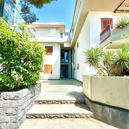 Naxos Paradise Дом отдыха Джардини-Наксос